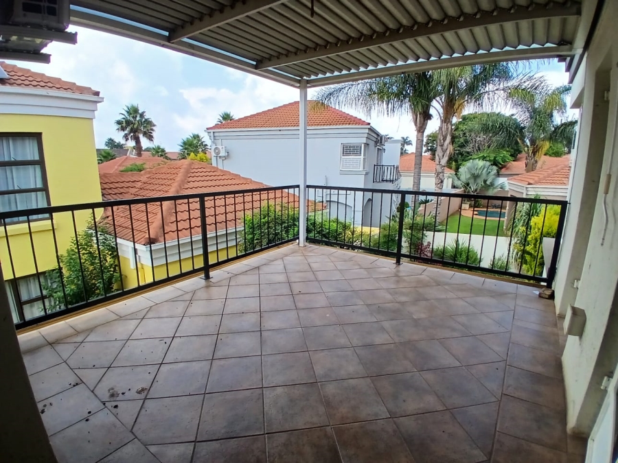 4 Bedroom Property for Sale in Glen Marais Gauteng