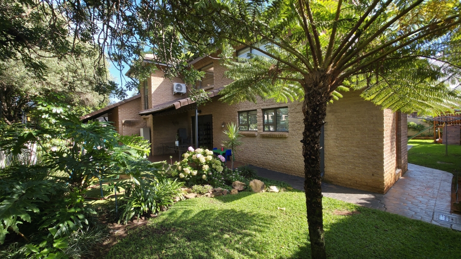 3 Bedroom Property for Sale in Faerie Glen Gauteng