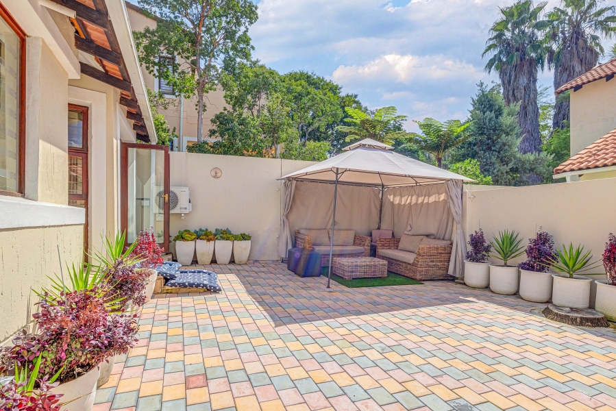 3 Bedroom Property for Sale in Lonehill Gauteng