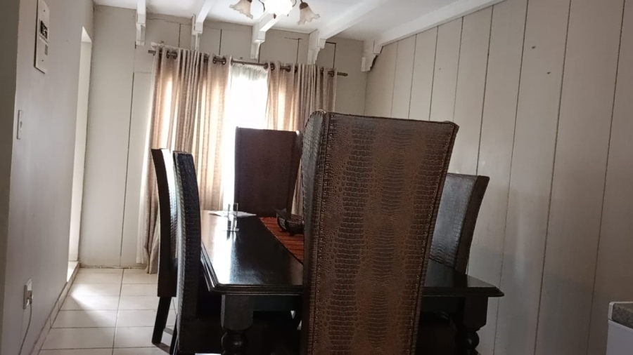 3 Bedroom Property for Sale in Crystal Park Gauteng