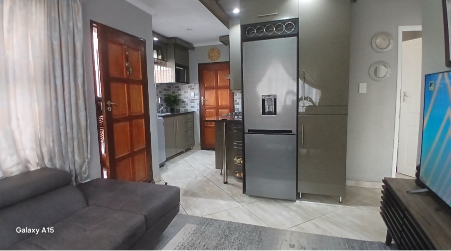 2 Bedroom Property for Sale in Alliance Gauteng