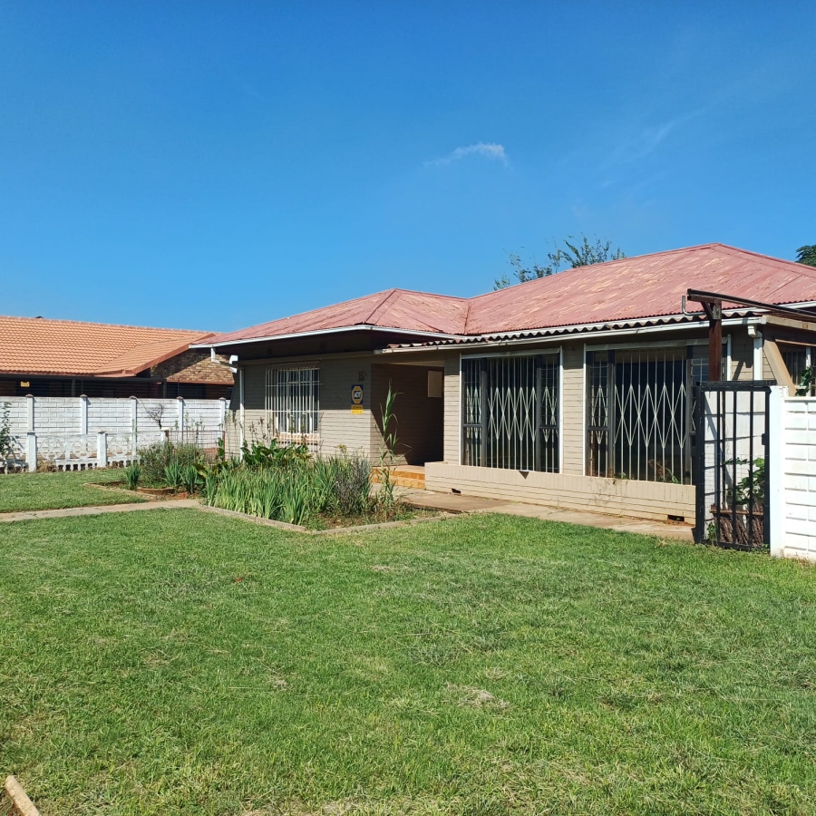 To Let 3 Bedroom Property for Rent in Meyerton Central Gauteng