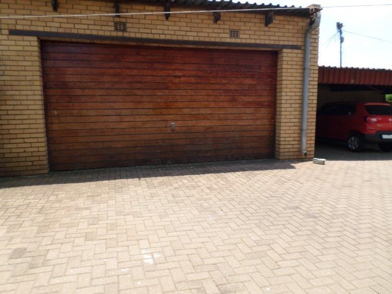 To Let commercial Property for Rent in Vereeniging Gauteng