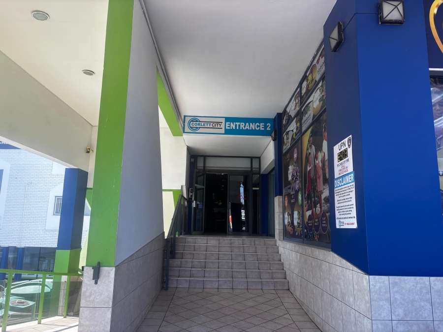 To Let commercial Property for Rent in Corlett Gardens Gauteng