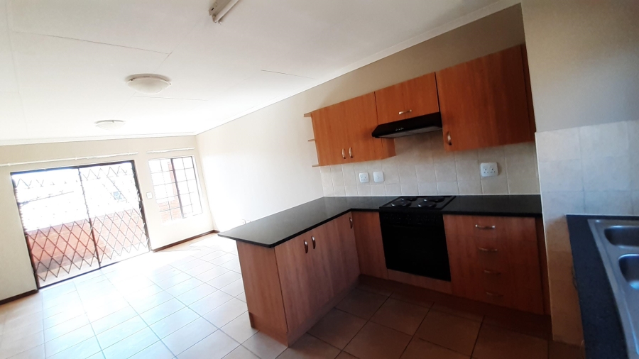To Let 2 Bedroom Property for Rent in Meyerton Central Gauteng