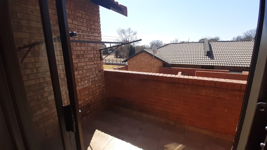 To Let 2 Bedroom Property for Rent in Meyerton Central Gauteng