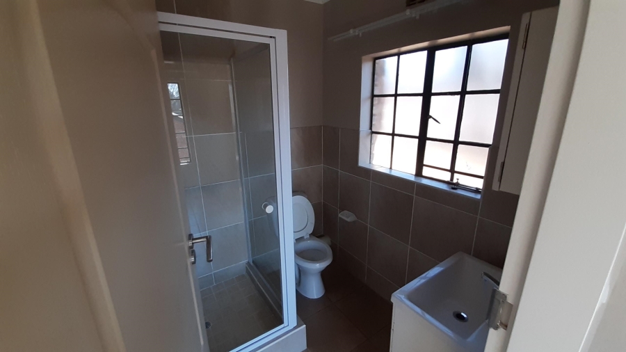 To Let 2 Bedroom Property for Rent in Meyerton Central Gauteng
