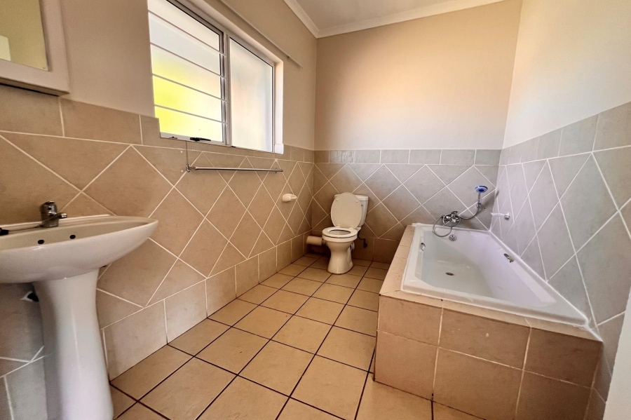 1 Bedroom Property for Sale in Sinoville Gauteng