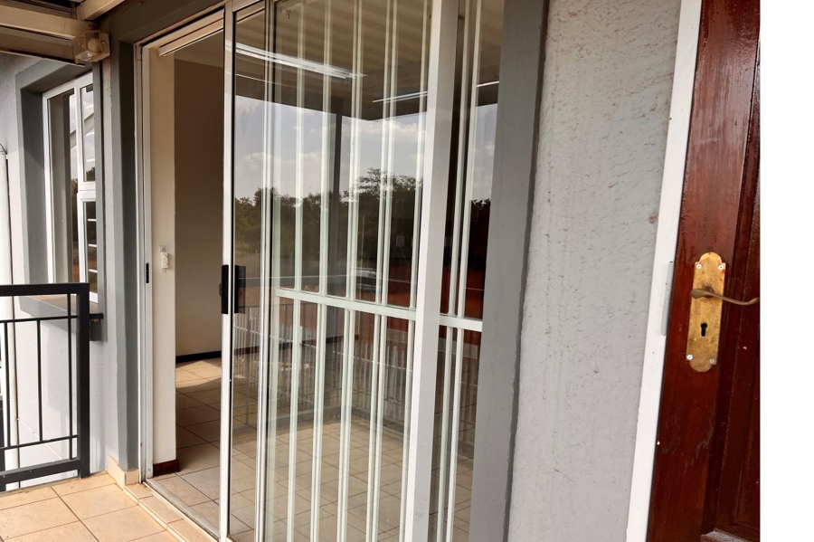 1 Bedroom Property for Sale in Sinoville Gauteng