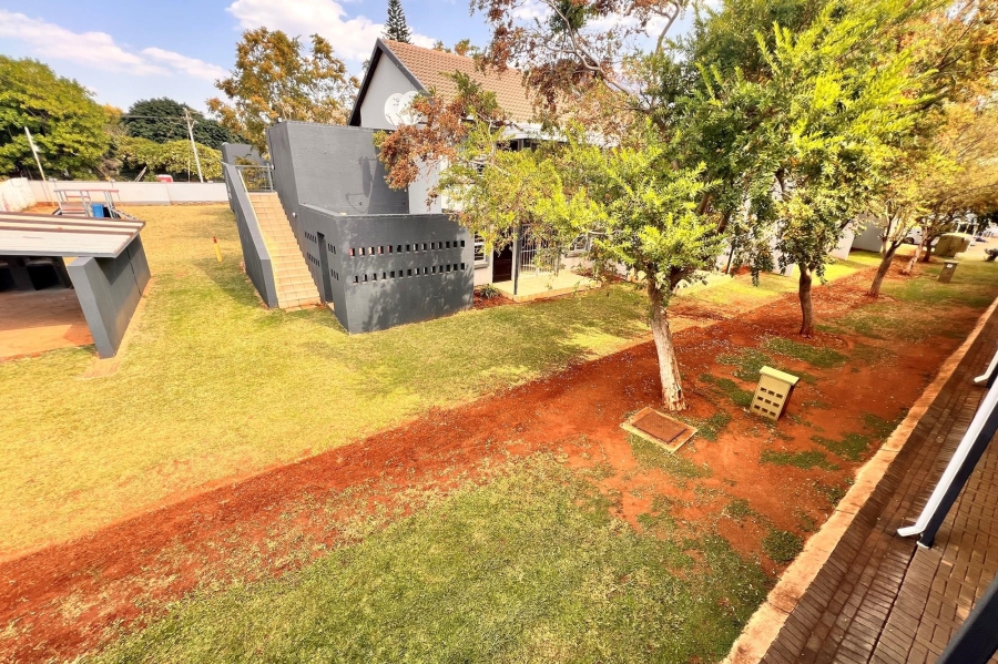 1 Bedroom Property for Sale in Sinoville Gauteng