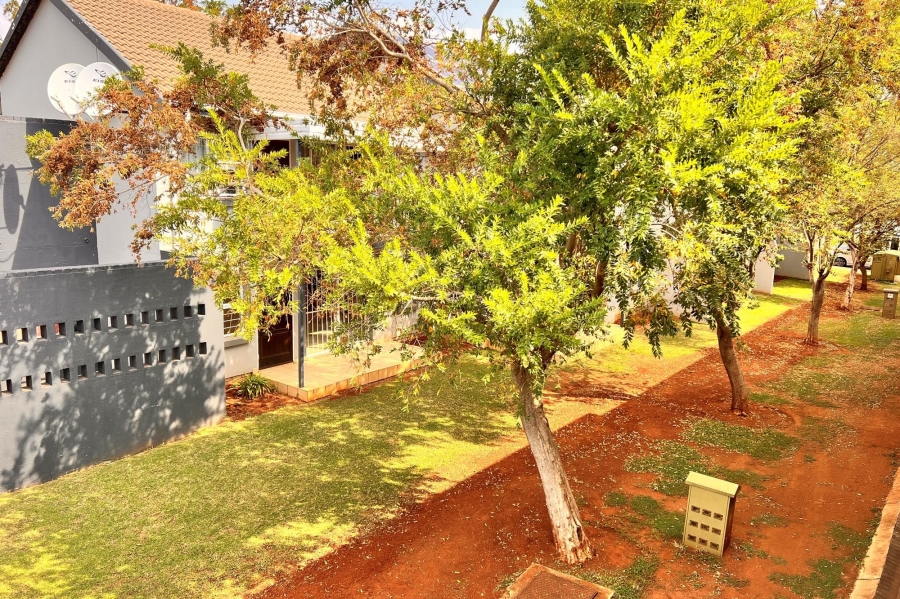 1 Bedroom Property for Sale in Sinoville Gauteng