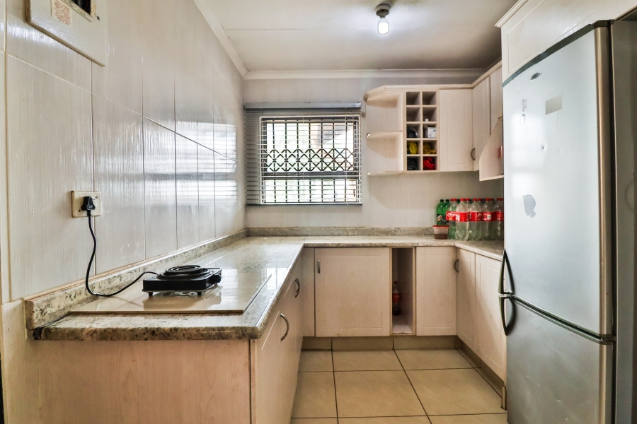 3 Bedroom Property for Sale in Zakariyya Park Gauteng