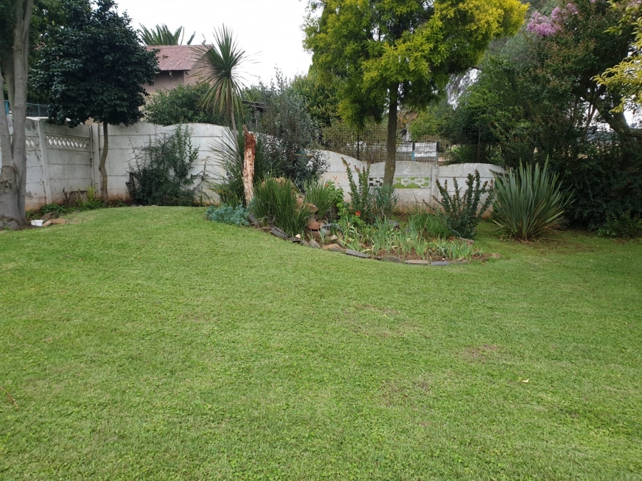 4 Bedroom Property for Sale in Aston Lake Gauteng