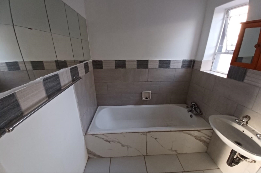 To Let 1 Bedroom Property for Rent in Dalpark Gauteng
