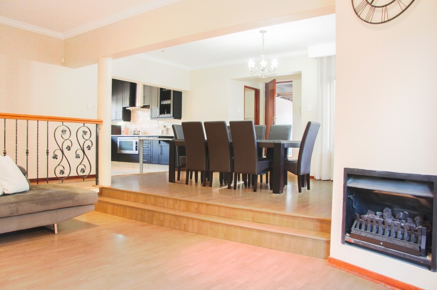 3 Bedroom Property for Sale in Broadacres Gauteng