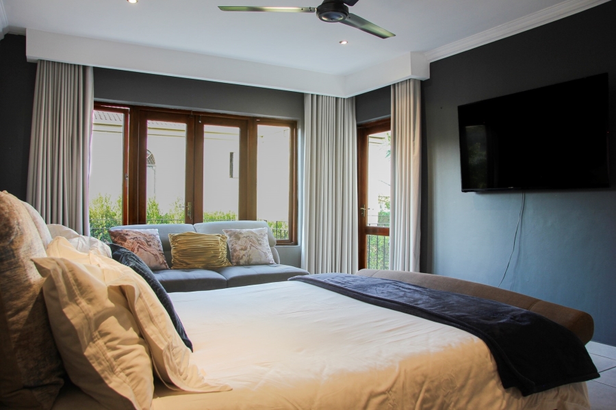 3 Bedroom Property for Sale in Broadacres Gauteng