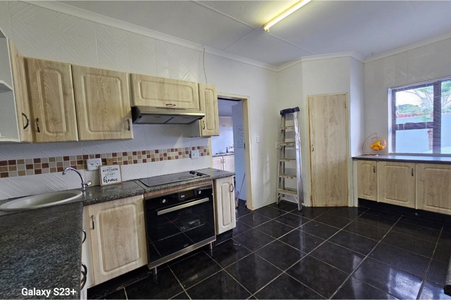 To Let 4 Bedroom Property for Rent in The Orchards Gauteng
