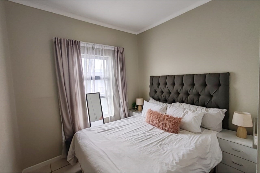 2 Bedroom Property for Sale in Grand Central Gauteng