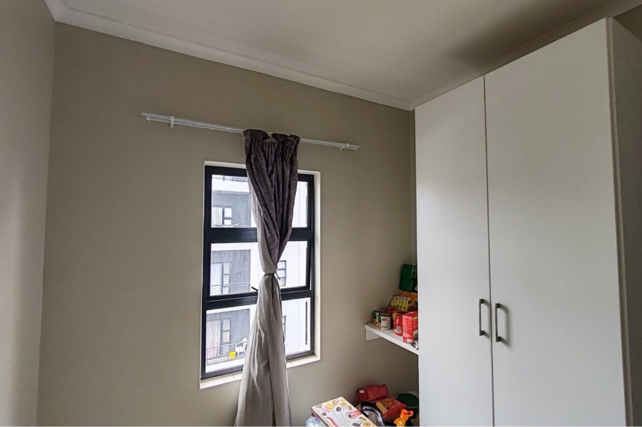 2 Bedroom Property for Sale in Grand Central Gauteng