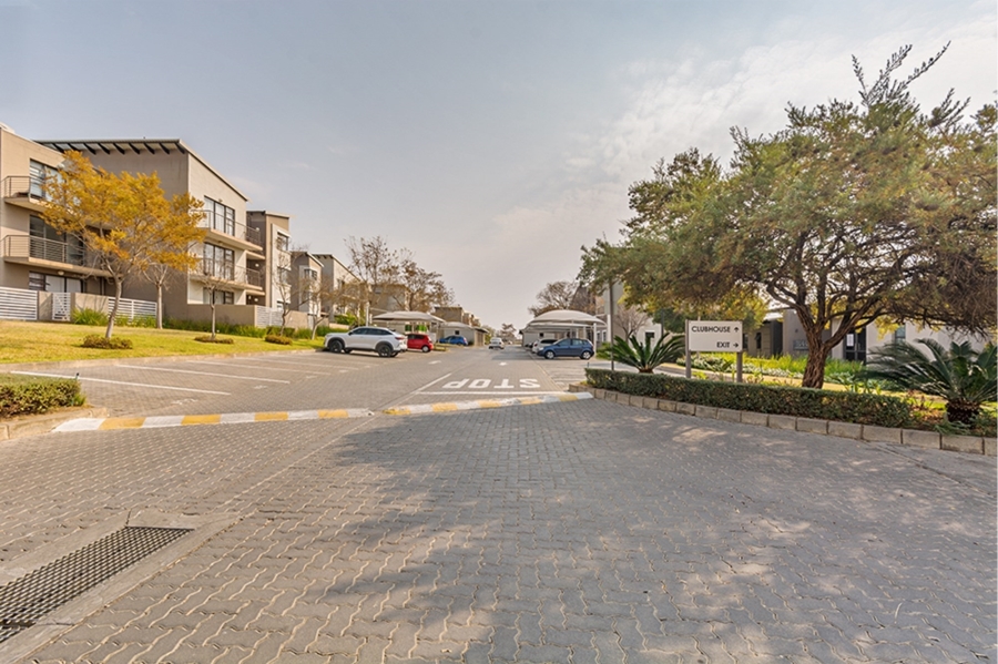 To Let 2 Bedroom Property for Rent in Fourways Gauteng