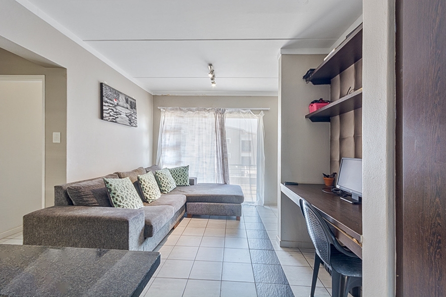 To Let 2 Bedroom Property for Rent in Fourways Gauteng