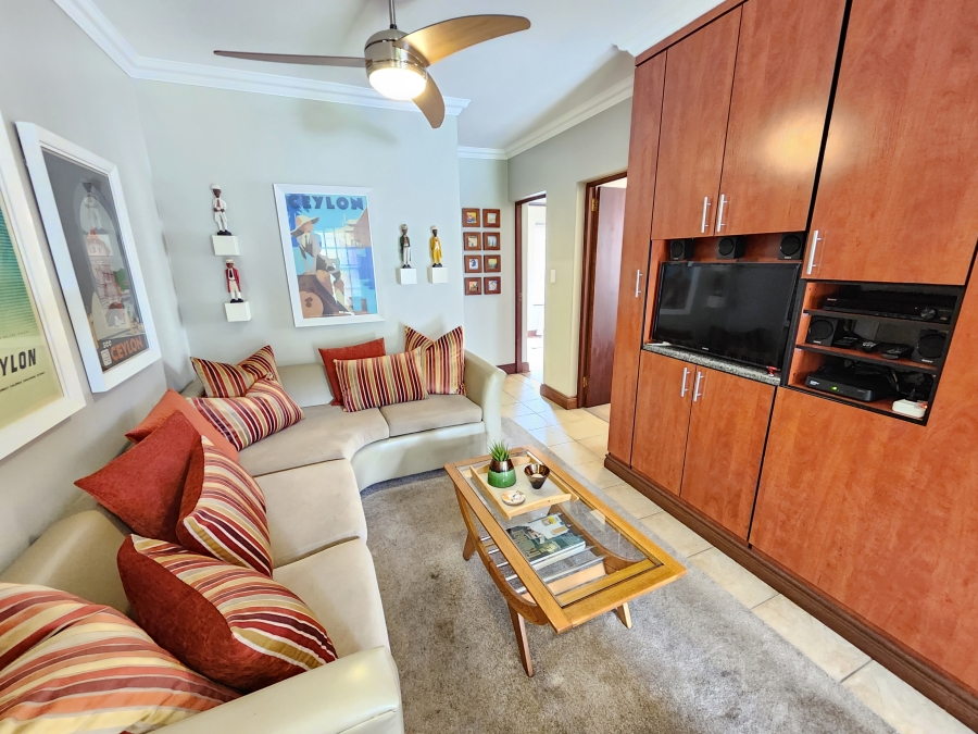 To Let 2 Bedroom Property for Rent in Waterkloof Ridge Gauteng