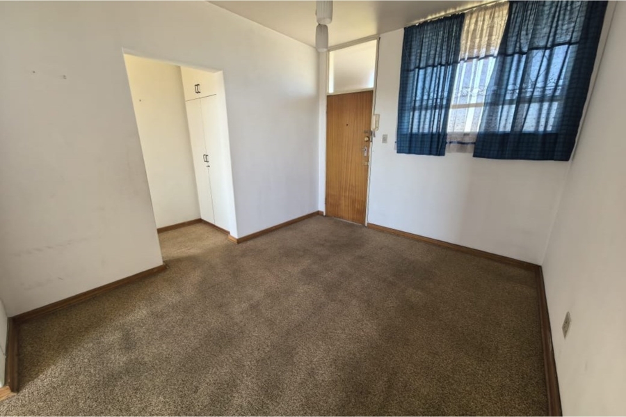 To Let 1 Bedroom Property for Rent in Parktown Gauteng