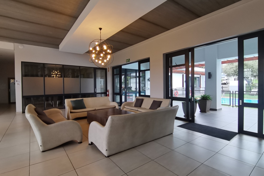 2 Bedroom Property for Sale in Greenstone Hill Gauteng