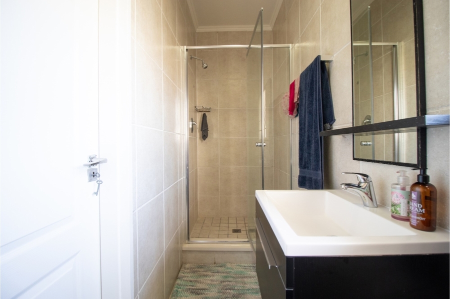 2 Bedroom Property for Sale in Greenstone Hill Gauteng