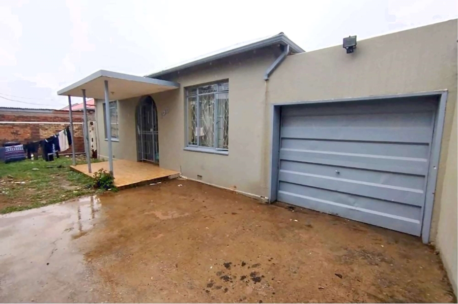 5 Bedroom Property for Sale in Rosettenville Gauteng