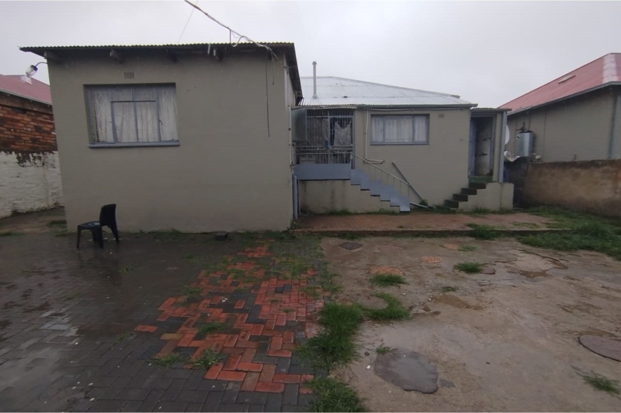 5 Bedroom Property for Sale in Rosettenville Gauteng