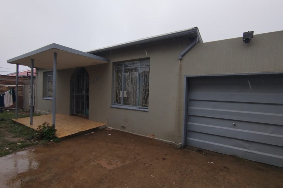 5 Bedroom Property for Sale in Rosettenville Gauteng