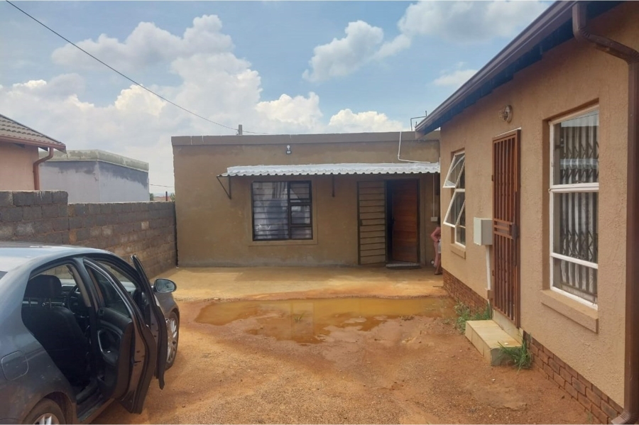 To Let 1 Bedroom Property for Rent in Lehae Gauteng