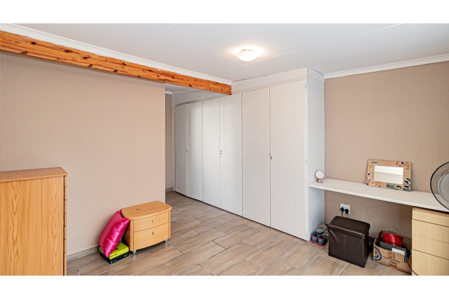 2 Bedroom Property for Sale in Moreleta Park Gauteng