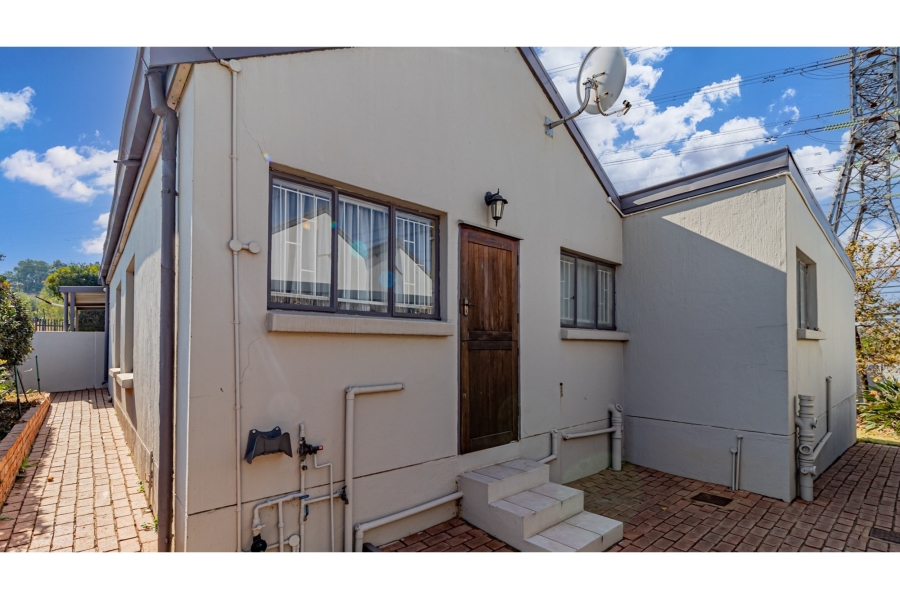 2 Bedroom Property for Sale in Moreleta Park Gauteng