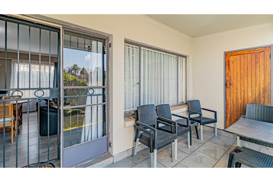 2 Bedroom Property for Sale in Moreleta Park Gauteng