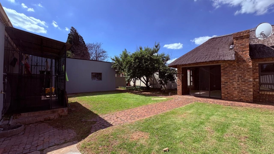 3 Bedroom Property for Sale in Brenthurst Gauteng