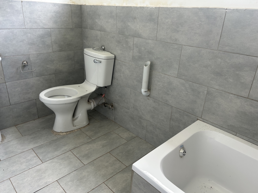 To Let 0 Bedroom Property for Rent in Discovery Gauteng