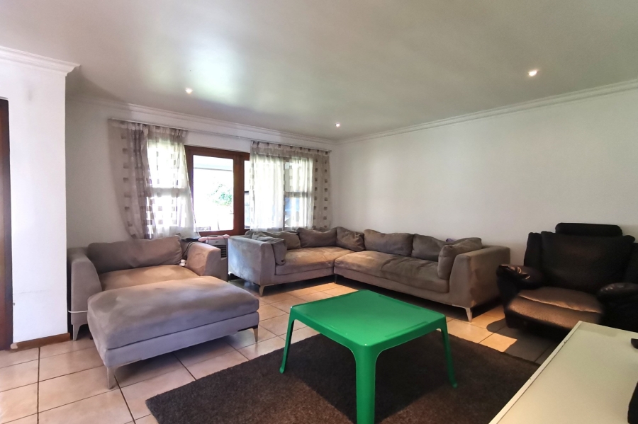 3 Bedroom Property for Sale in Greenstone Hill Gauteng