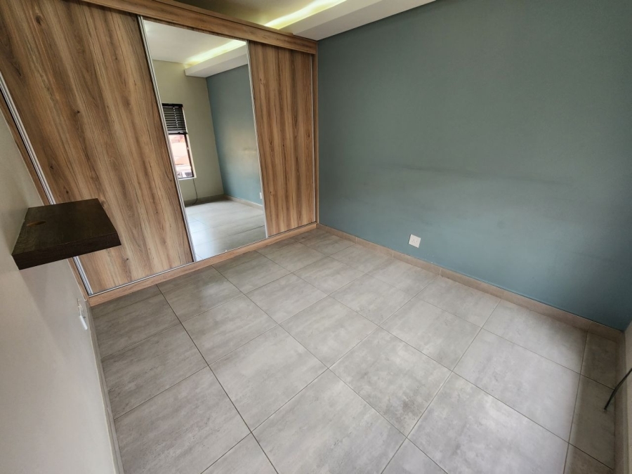 2 Bedroom Property for Sale in Ravenswood Gauteng