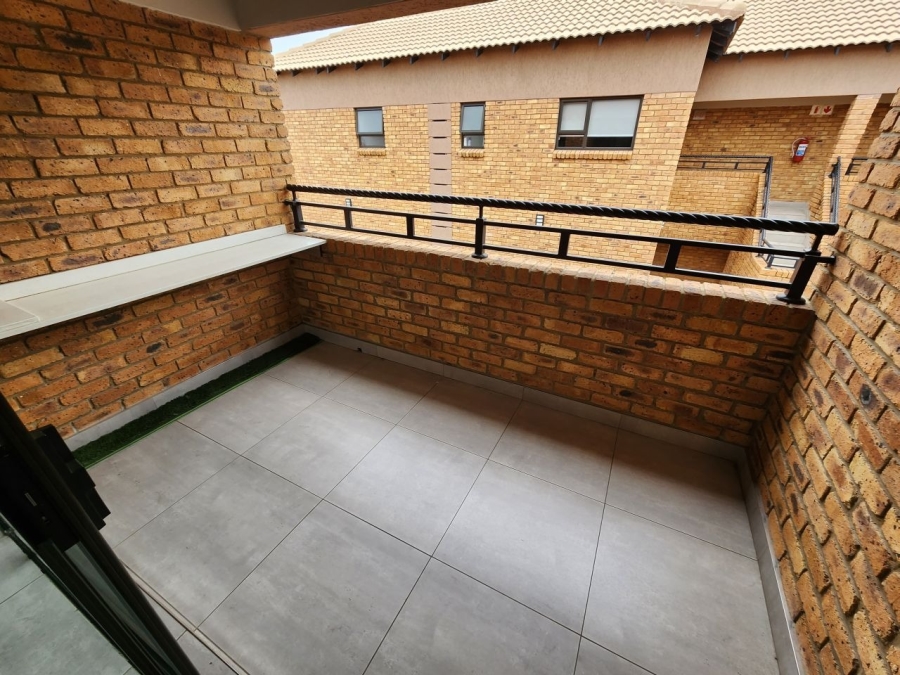 2 Bedroom Property for Sale in Ravenswood Gauteng