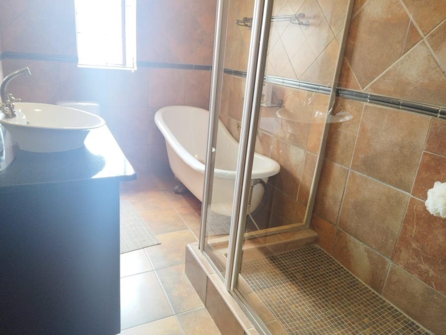 4 Bedroom Property for Sale in Montana Gauteng