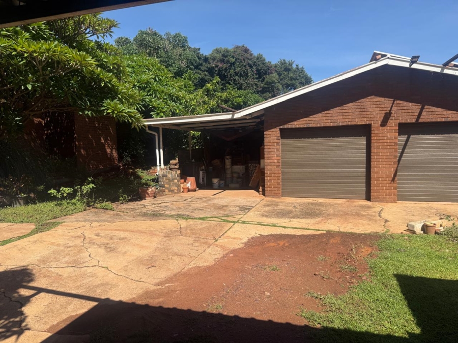 6 Bedroom Property for Sale in Muckleneuk Gauteng