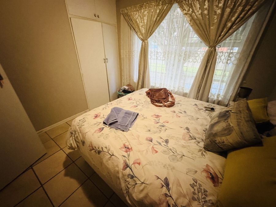 3 Bedroom Property for Sale in Dorandia Gauteng