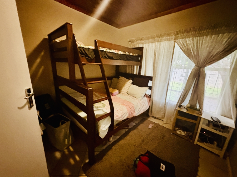 3 Bedroom Property for Sale in Dorandia Gauteng