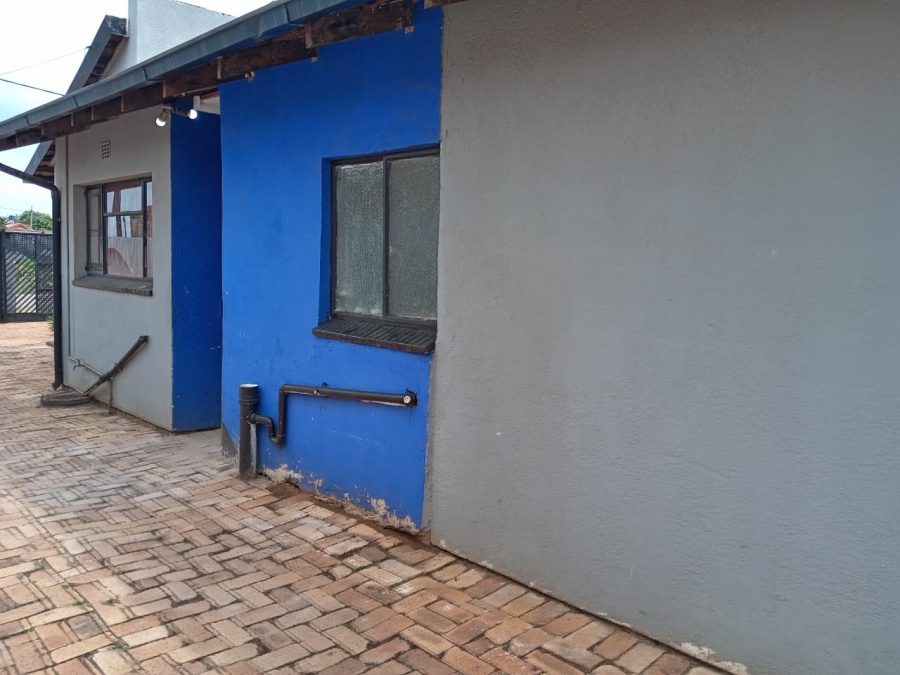 3 Bedroom Property for Sale in Mid Ennerdale Gauteng