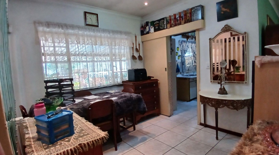 3 Bedroom Property for Sale in Brackendowns Gauteng