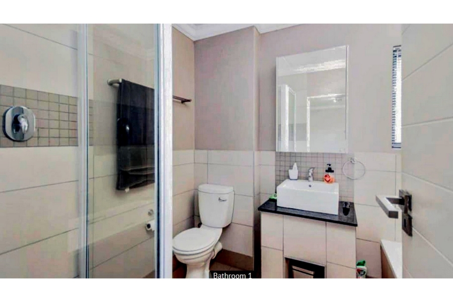 2 Bedroom Property for Sale in Chartwell Gauteng