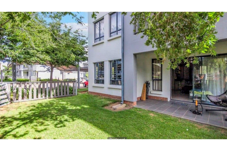 2 Bedroom Property for Sale in Chartwell Gauteng