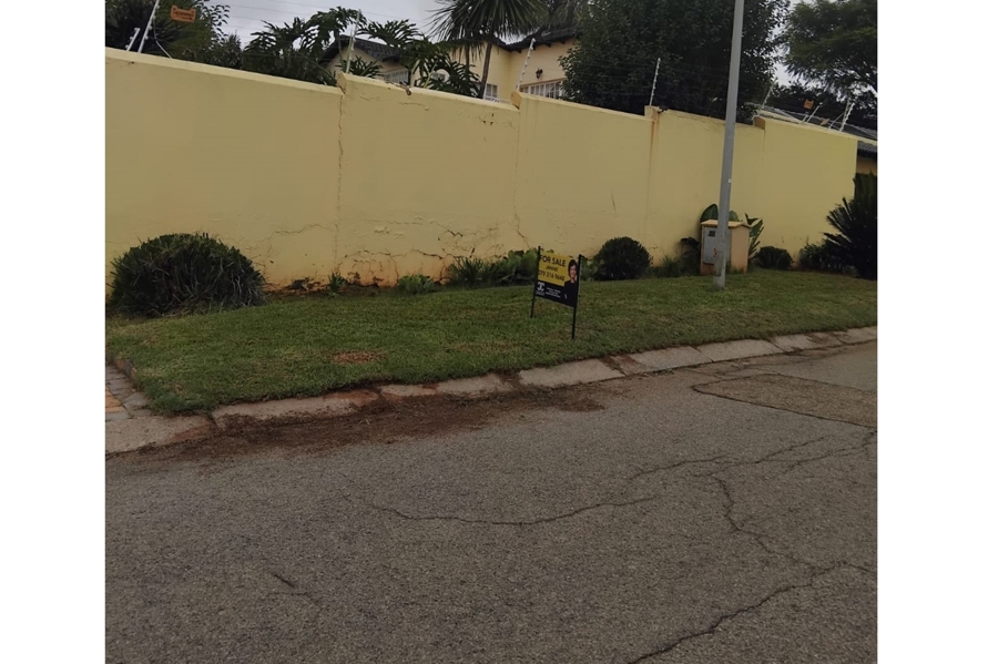4 Bedroom Property for Sale in Sundowner Gauteng